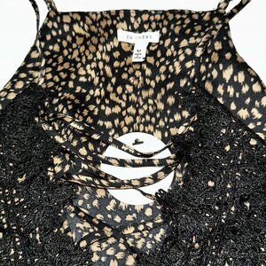 En Creme Black and Tan Patterned Lace Pajama Top